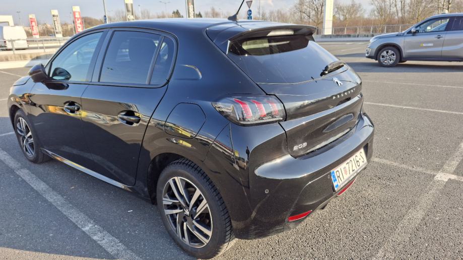 Peugeot 208 1,2 ALLURE 100-urađen veliki servis!, fotografija 8