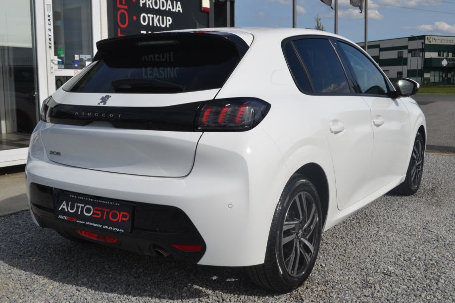 Peugeot 208 1,2 ALLURE virtual * LEASING bez učešća * rata 165€ *, fotografija 4