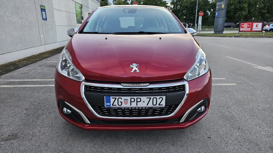 PEUGEOT 208, 1.2 THP, AUTOMATIK (DSG) 2017 GOD, 85000KM, KAO NOV, FULL, fotografija 2