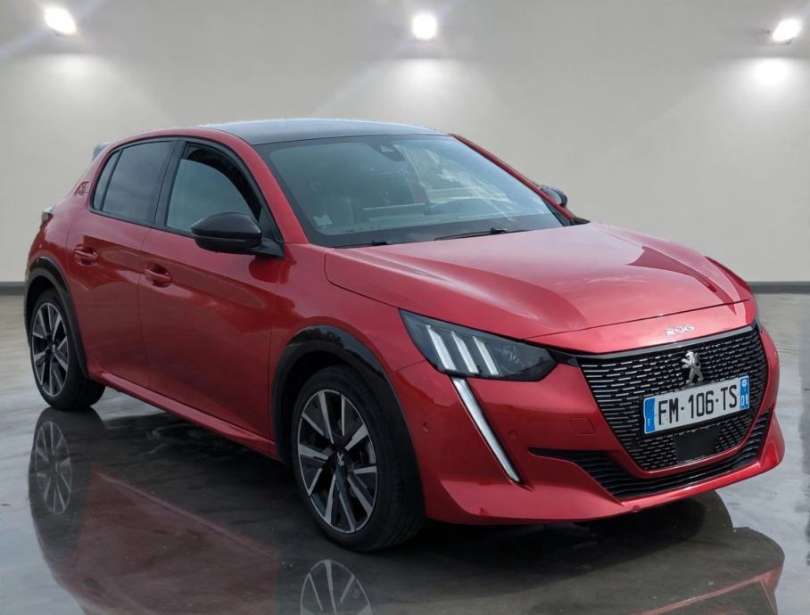 Peugeot 208 1.2#GT#AUTOMATIK#130KS#PANORAMA#SERVISNA#JAMSTVO#, fotografija 2