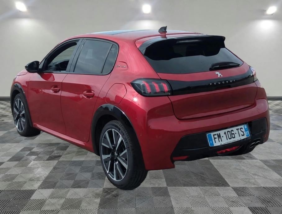 Peugeot 208 1.2#GT#AUTOMATIK#130KS#PANORAMA#SERVISNA#JAMSTVO#, fotografija 5