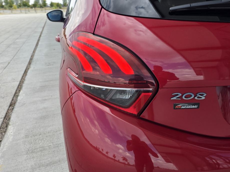 Peugeot 208 1,2 S&S GT LINE,ALU,NAVI,SPORT SJEDALA, fotografija 20