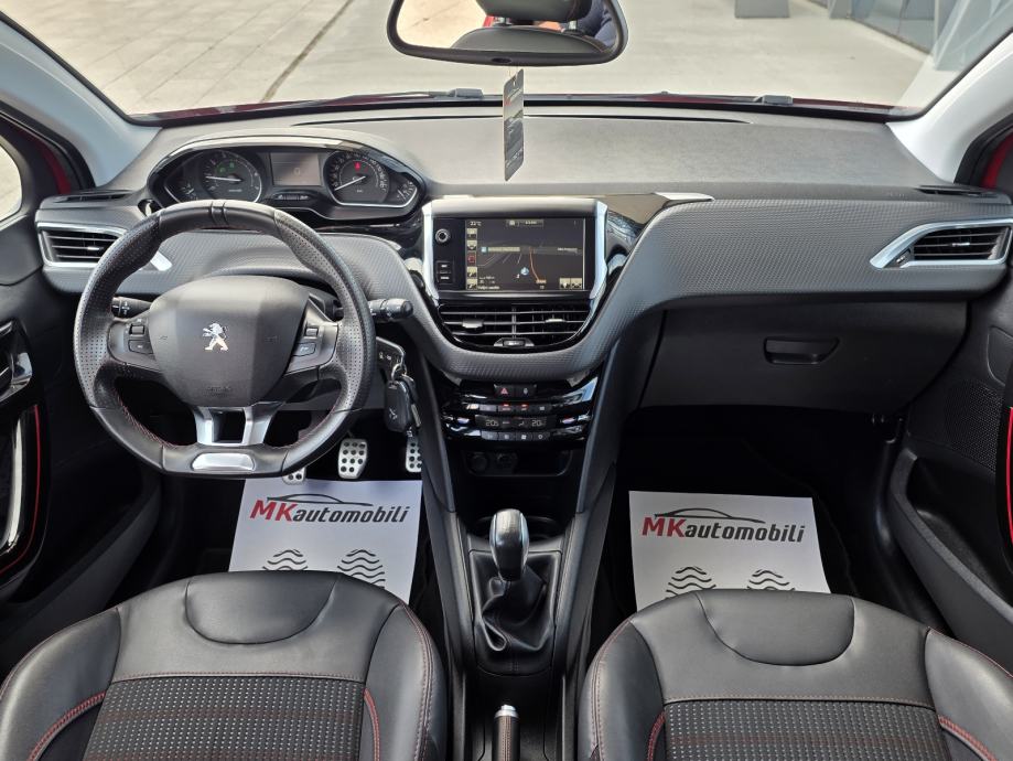 Peugeot 208 1,2 S&S GT LINE,ALU,NAVI,SPORT SJEDALA, fotografija 19