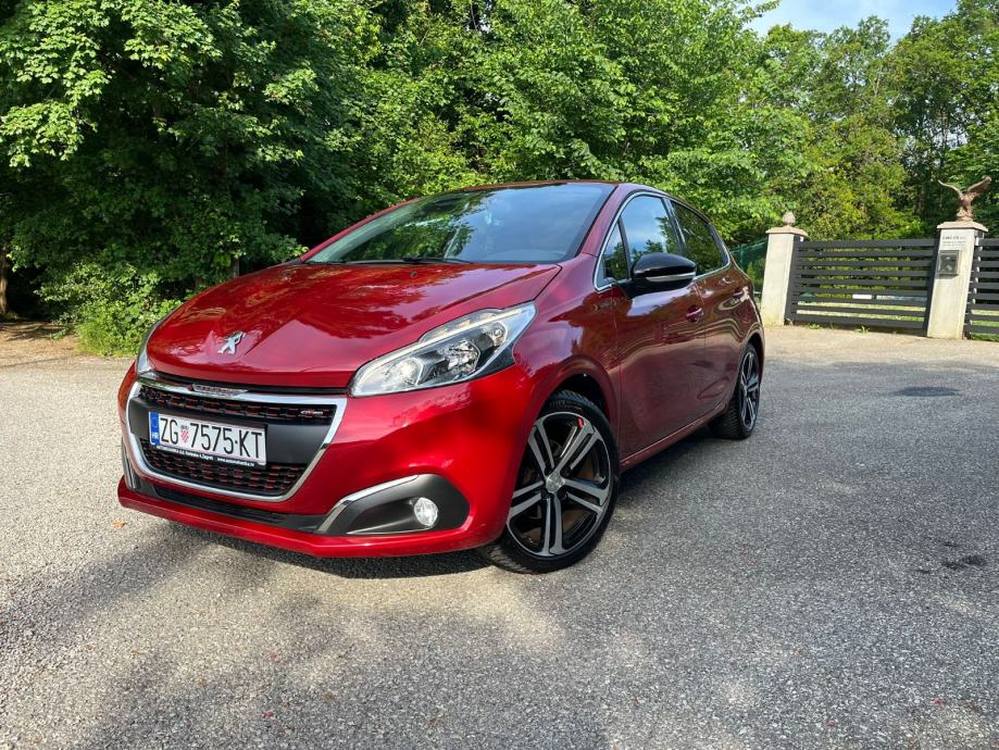 Peugeot 208 1,2#GT LINE#Servisna#Registriran do 12/2026, fotografija 5