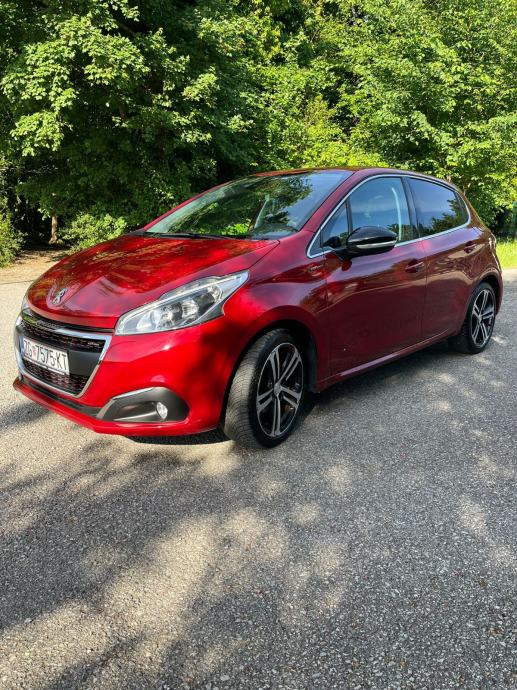Peugeot 208 1,2#GT LINE#Servisna#Registriran do 12/2026, fotografija 2
