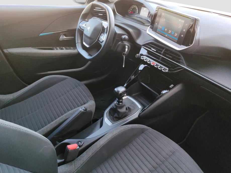 PEUGEOT 208 1.2 PureTech 100 KS STYLE *VOZILO S JAMSTVOM*, fotografija 11