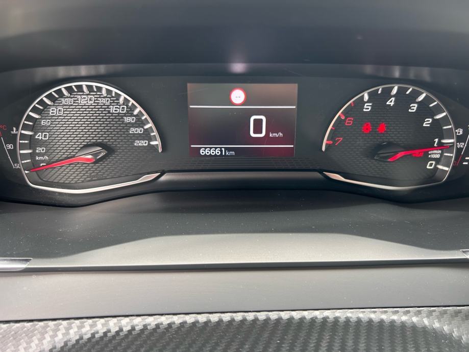 Peugeot 208 1,2 PureTech 2020.,**66700 km** NAVI, GRIJ SJED, ALU, LED, fotografija 16
