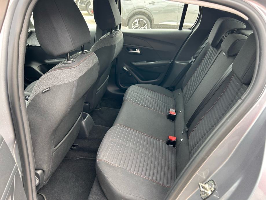 Peugeot 208 1,2 PureTech 2020.,**66700 km** NAVI, GRIJ SJED, ALU, LED, fotografija 12