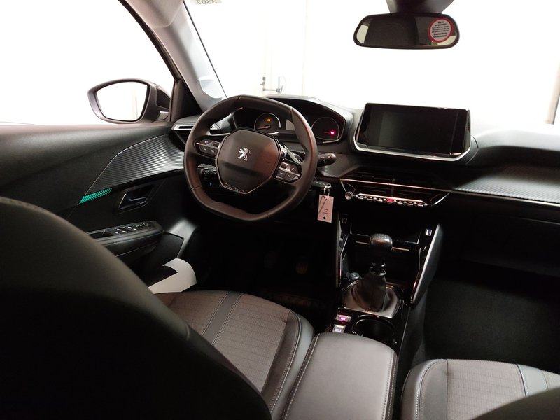 Peugeot 208 1.2 PureTech Allure • Full LED • digitalni instrumenti, fotografija 19