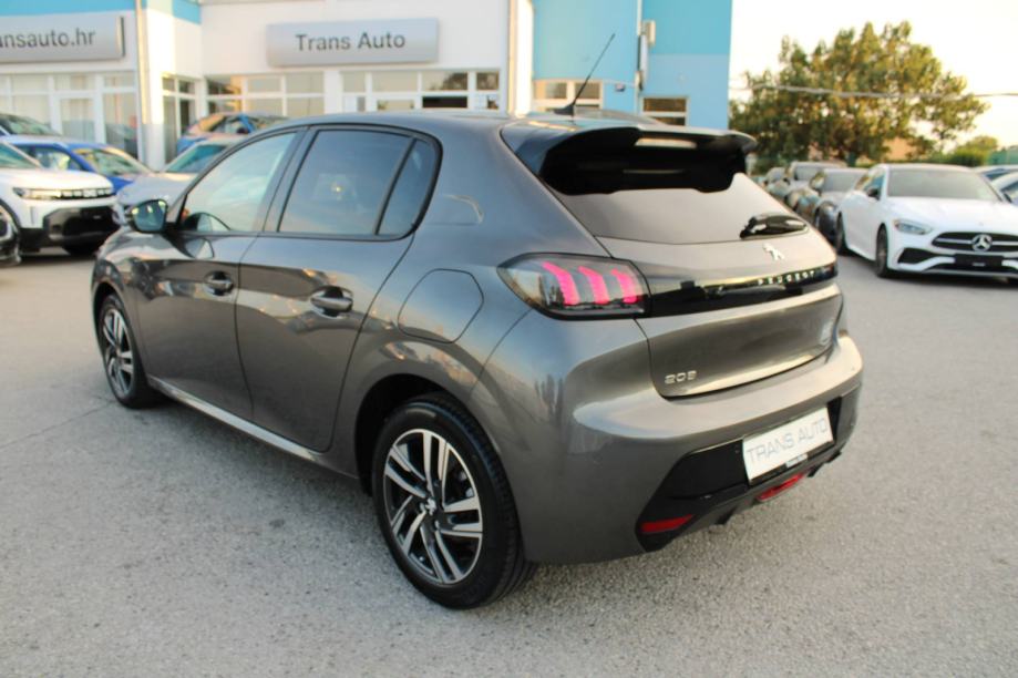 Peugeot 208 1.2 Puretech AUTOMATIK Allure *LED,NAVIGACIJA,KAMERA*, fotografija 7