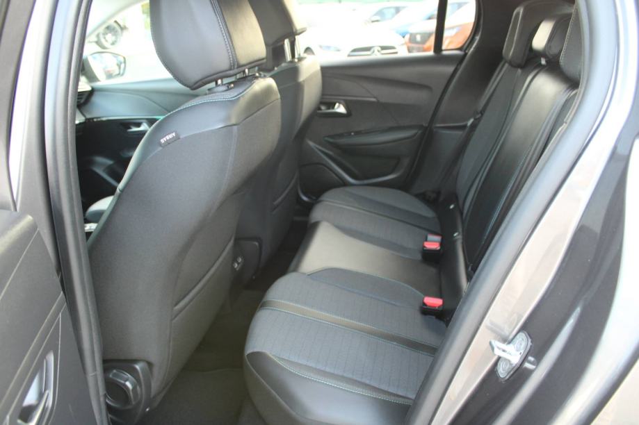 Peugeot 208 1.2 Puretech AUTOMATIK Allure *LED,NAVIGACIJA,KAMERA*, fotografija 13