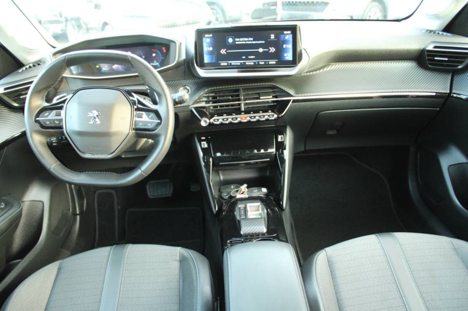 Peugeot 208 1.2 Puretech AUTOMATIK Allure *LED,NAVIGACIJA,KAMERA*, fotografija 14