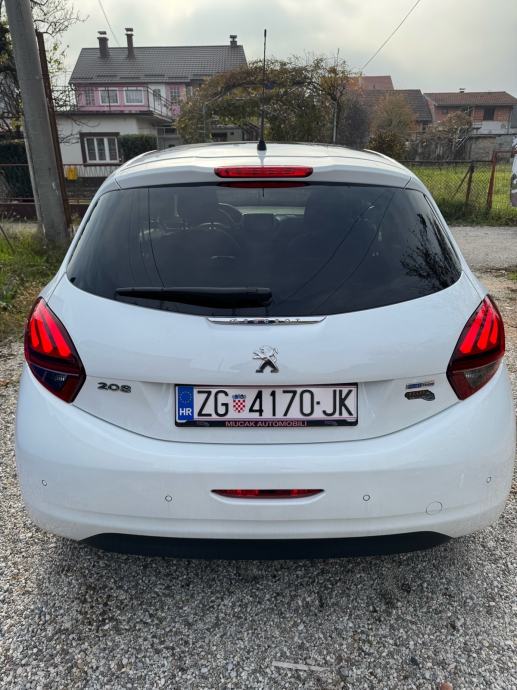 Peugeot 208 1,2 PureTech, fotografija 4
