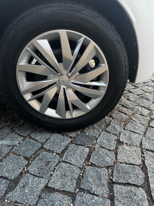 Peugeot 208 1,2-NAVI-PARK SENZ.-SERVISNA-JAMSTVO 12 MJ-TOP!, fotografija 14