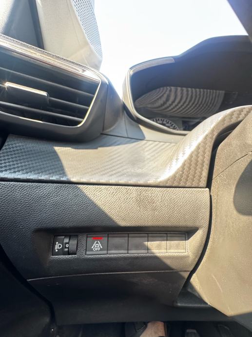 Peugeot 208 1,2-NAVI-PARK SENZ.-SERVISNA-JAMSTVO 12 MJ-TOP!, fotografija 16