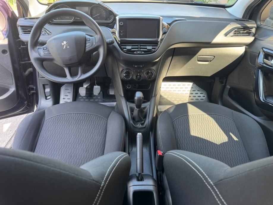 Peugeot 208 1,2 PureTech U SUSTAVU PDV-a, samo 72.000 km !, pogled izvana - slika 5