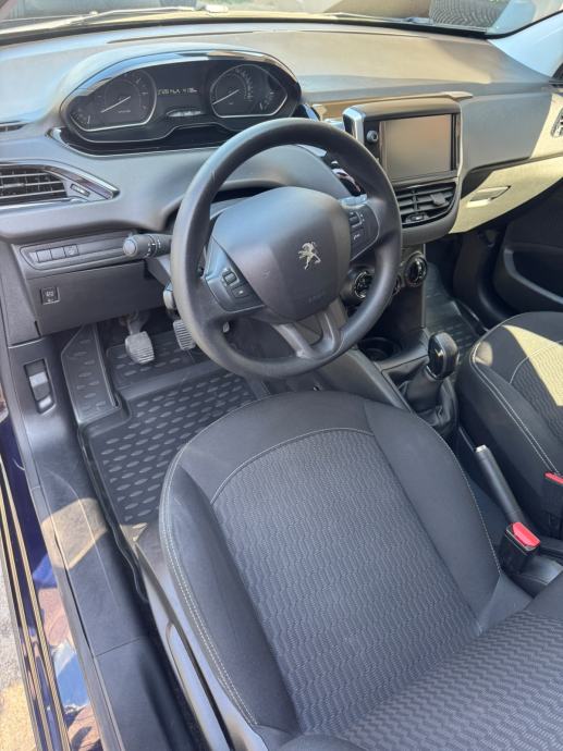 Peugeot 208 1,2 PureTech U SUSTAVU PDV-a, samo 72.000 km !, fotografija 6