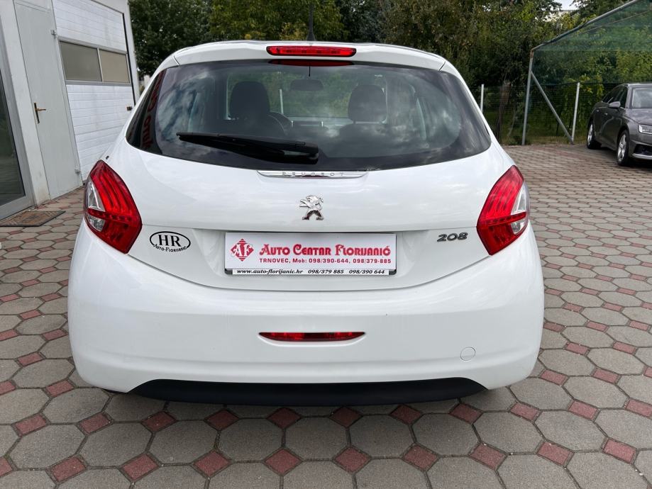 Peugeot 208 1,4 HDi 2015.,reg:24.2.2027.,VELIKI SERVIS, NAVI, TEMP..., fotografija 6