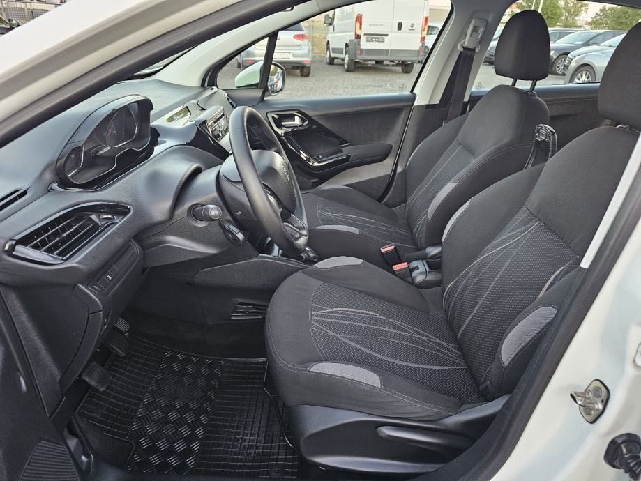 Peugeot 208 1,4 HDi ***HR-VOZILO***ODLIČNO-STANJE***SAMO-167TKM***, fotografija 9