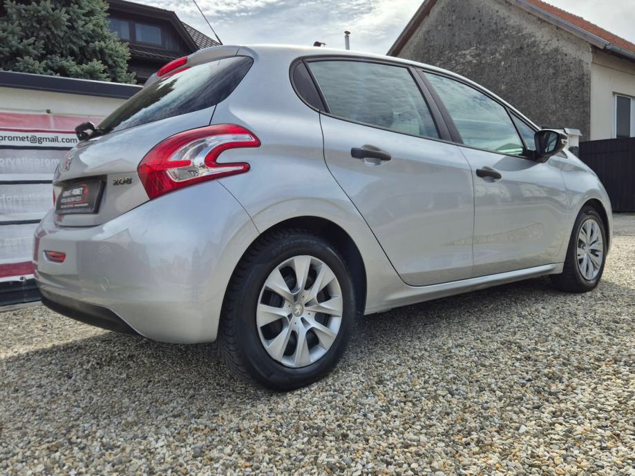 Peugeot 208 1,4 HDi,klima,samo 174 tkm,veliki,mali servis, fotografija 10