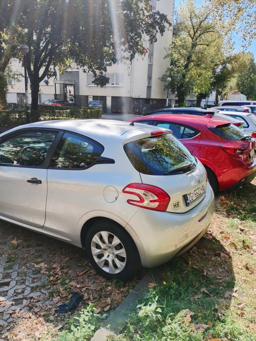 Peugeot 208 1,4 HDi, pogled izvana - slika 4