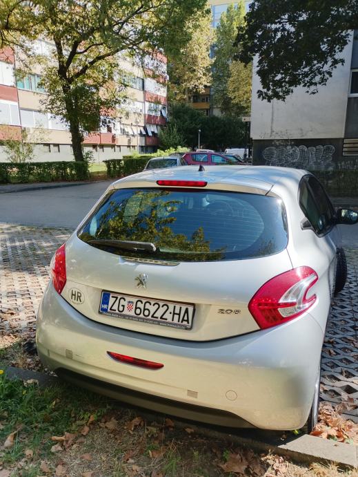 Peugeot 208 1,4 HDi, pogled izvana - slika 5