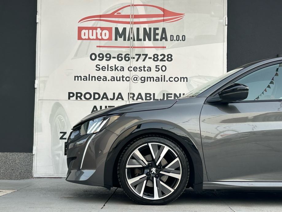 Peugeot 208 1,5 BlueHDI 2020G.GTline FULL OPREMA AKTRAKTIVAN SERVISNA, fotografija 14