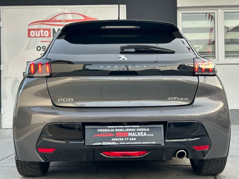 Peugeot 208 1,5 BlueHDI 2020G.GTline FULL OPREMA AKTRAKTIVAN SERVISNA, fotografija 6