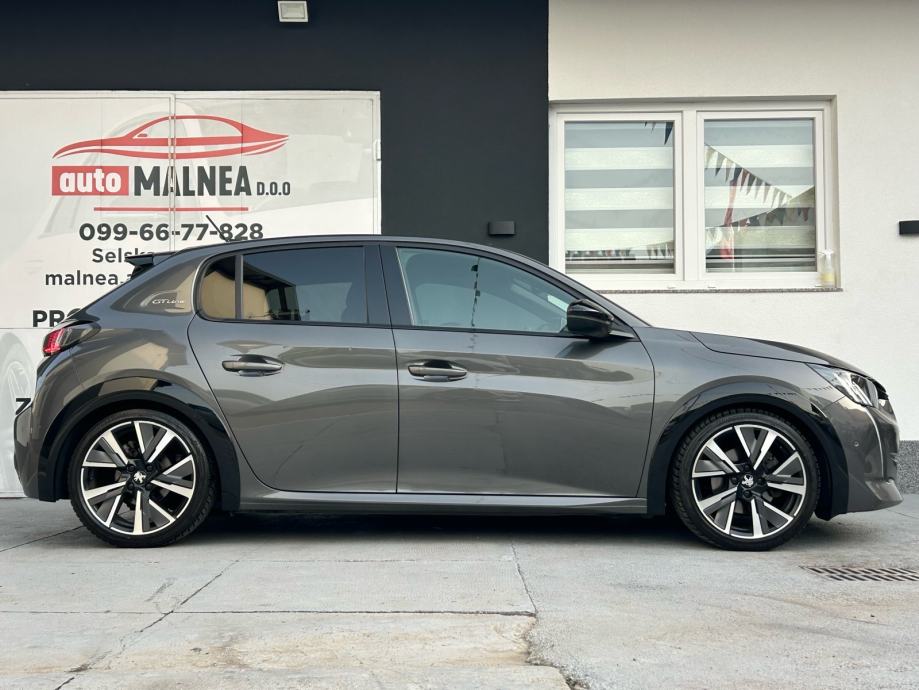 Peugeot 208 1,5 BlueHDI 2020G.GTline FULL OPREMA AKTRAKTIVAN SERVISNA, fotografija 9