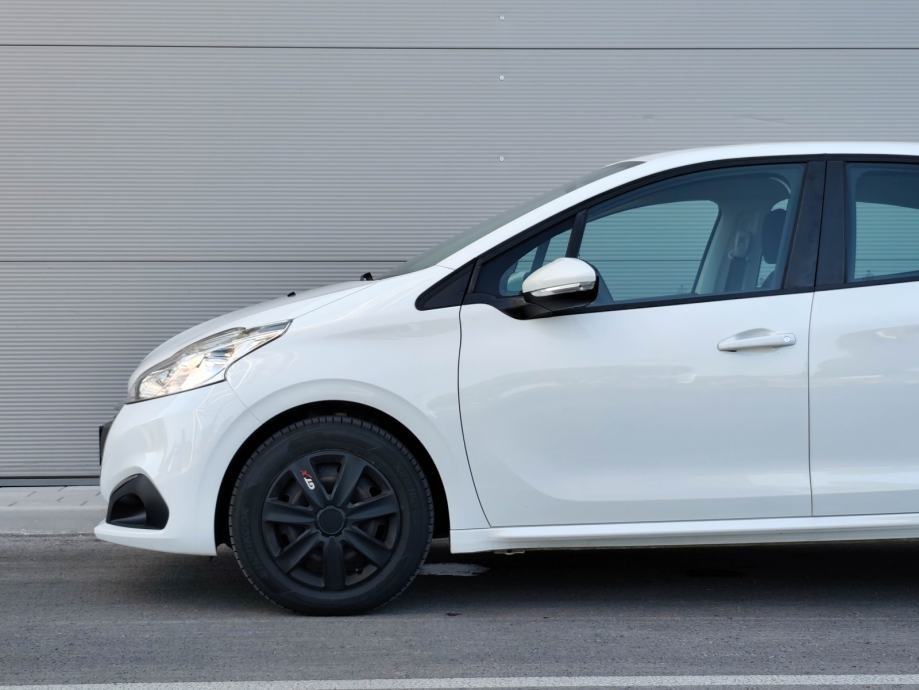 Peugeot 208 1,5 BlueHDI LEASING BEZ UČEŠĆA I BEZ JAMACA, fotografija 2