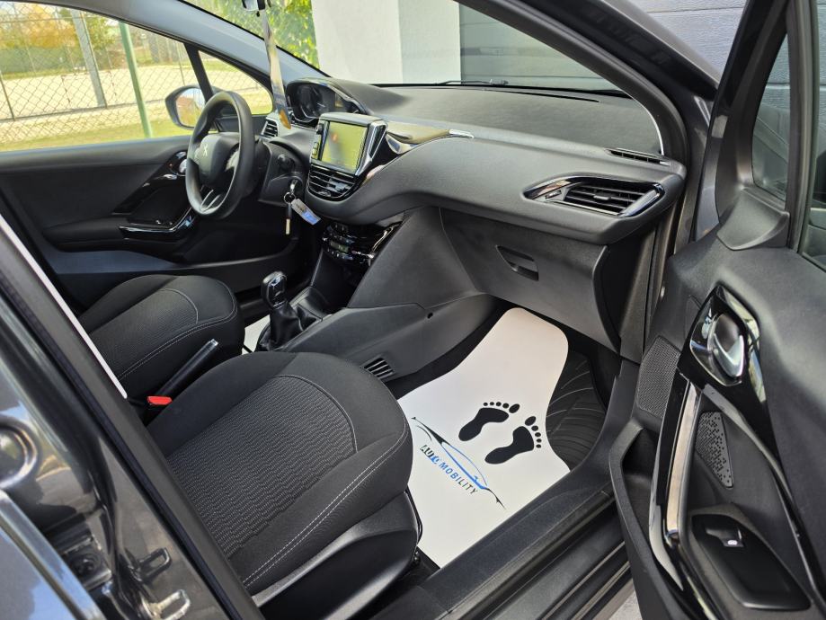 Peugeot 208 1,6 BlueHDi STYLE LED MULTIMEDIA VEL. SERVIS **GARANCIJA**, fotografija 11