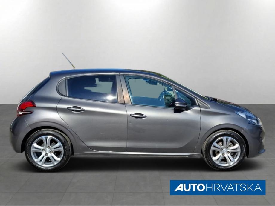PEUGEOT 208 ACTIVE PURETECH 82 S&S, 8.990,00 €, fotografija 7