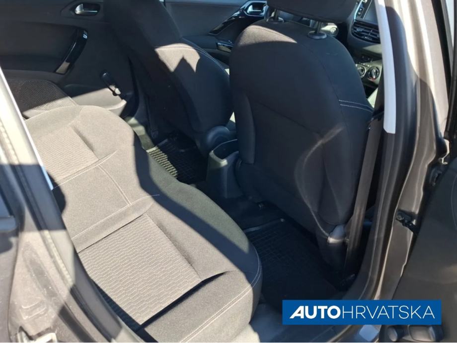 PEUGEOT 208 ACTIVE PURETECH 82 S&S, 8.990,00 €, fotografija 14