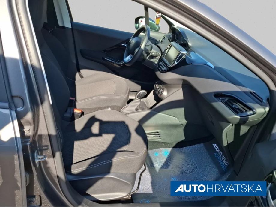 PEUGEOT 208 ACTIVE PURETECH 82 S&S, 8.990,00 €, fotografija 15