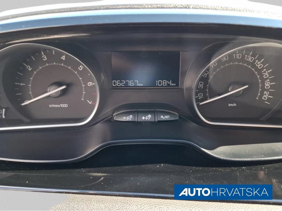 PEUGEOT 208 ACTIVE PURETECH 82 S&S, 8.990,00 €, fotografija 16