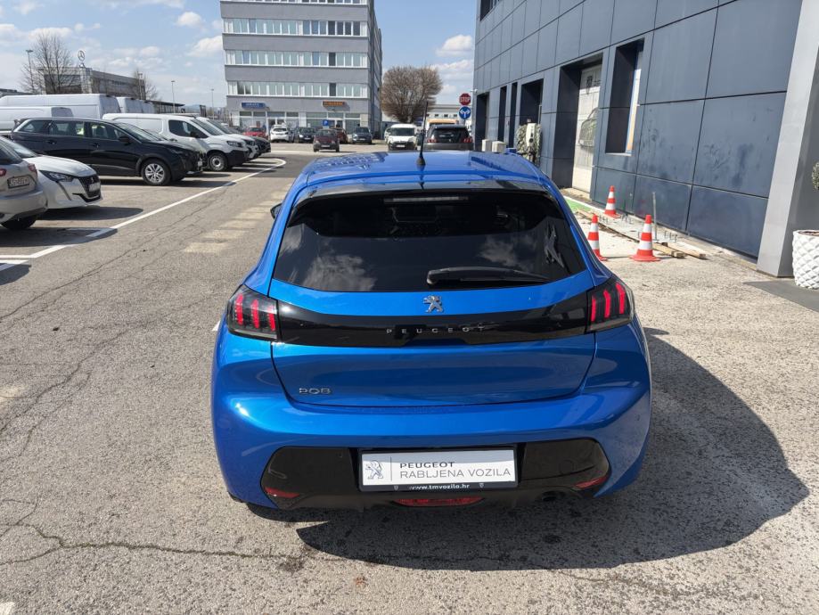 PEUGEOT 208 ALLURE 1,2 PURETECH 100, fotografija 5