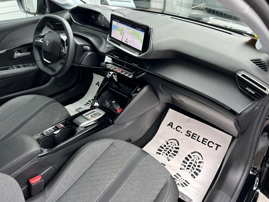 PEUGEOT 208 ALLURE HYBRID 110 e-DCS6 - 2026 - 14000 km - GRATIS REG.!, fotografija 8