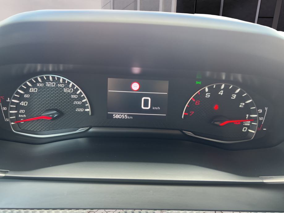 Peugeot 208 ALLURE PURETECH 100 | HR | SERVISNA | JAMSTVO, fotografija 15