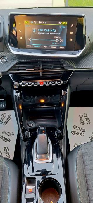 Peugeot 208 e-208, fotografija 13