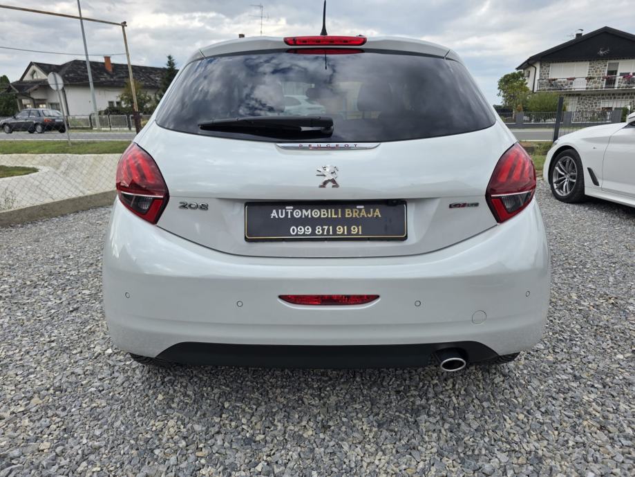 Peugeot 208 GT Line, fotografija 6