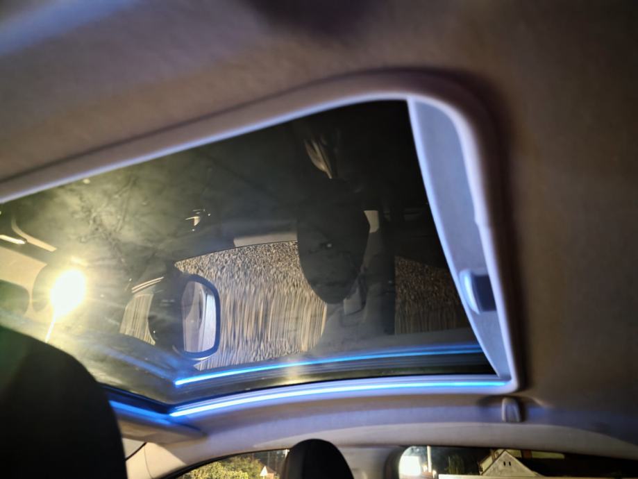 Peugeot 208 GT Line, fotografija 15