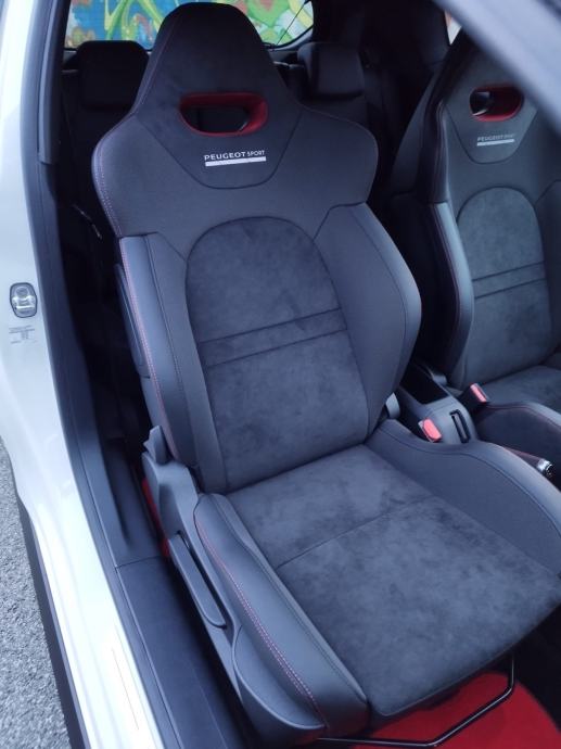 Peugeot 208 Gti by sport, fotografija 5