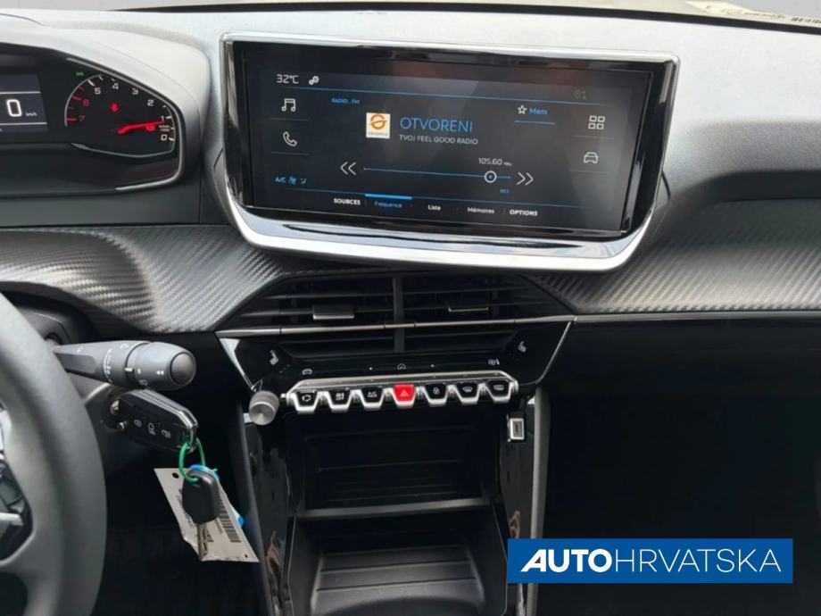 PEUGEOT 208 STYLE Turbo 100, 17.457,09 € - Akcija, fotografija 13