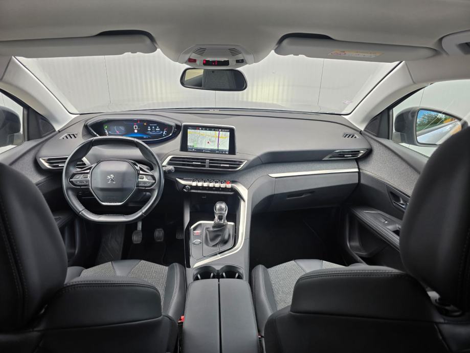 Peugeot 3008 1,2 Allure 130 KS, 1. vl., Top Stanje, Veliki servis!, fotografija 15