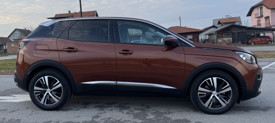Peugeot 3008 1,2 Allure,god.06/2017,SERVISNA,90000KM, fotografija 9