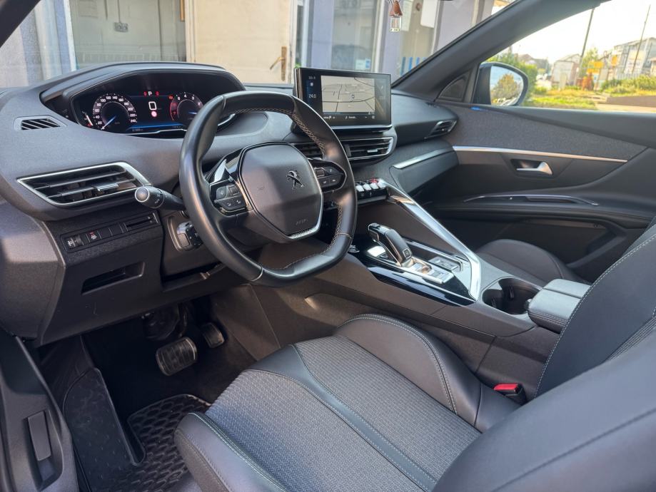 Peugeot 3008 1,2 AUTOMATIK / LED / NAVI / KAMERA / AMBIENT / JAMSTVO, fotografija 20
