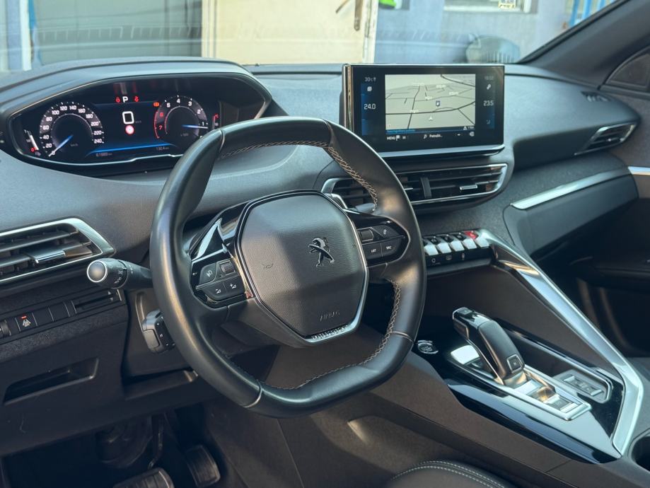 Peugeot 3008 1,2 AUTOMATIK / LED / NAVI / KAMERA / AMBIENT / JAMSTVO, fotografija 12