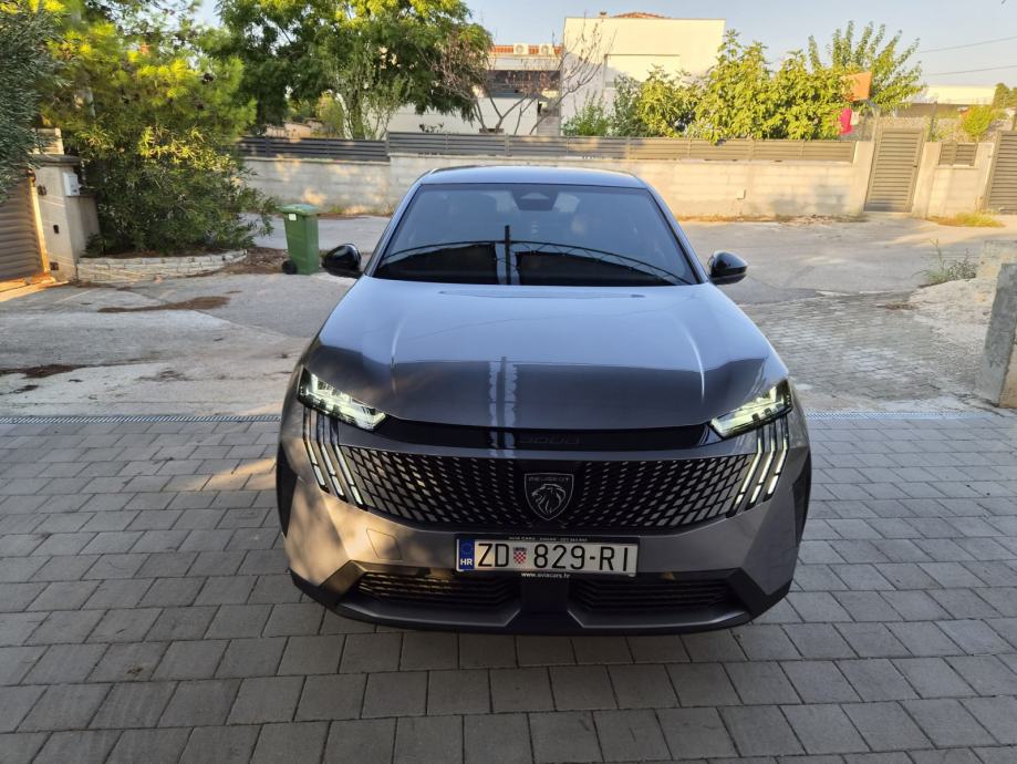 Peugeot 3008 1,2 automatik, fotografija 5