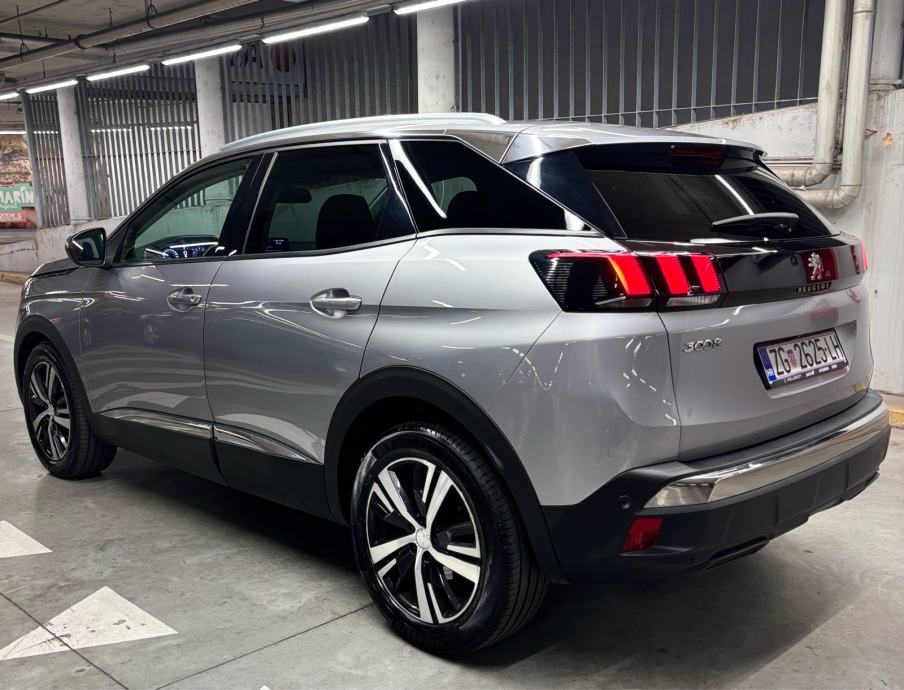 Peugeot 3008 1.2 PureTech 130 Allure - Automatik - Full LED - Virtual, fotografija 4