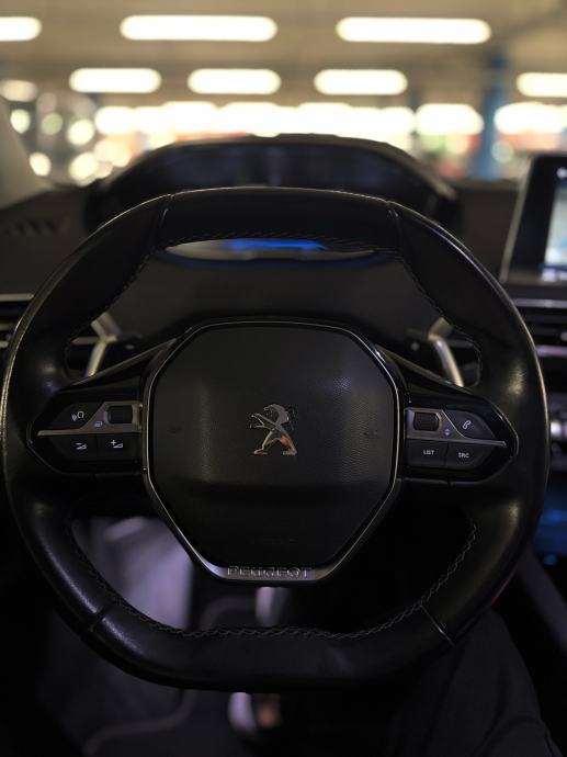 Peugeot 3008 1.2 PureTech 130 Allure - Automatik - Full LED - Virtual, fotografija 13